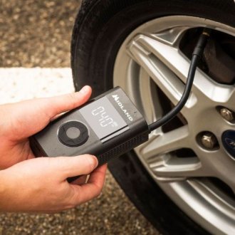 COMPRESOR DE AIRE CON POWERBANK - LINTERNA - MIDLA